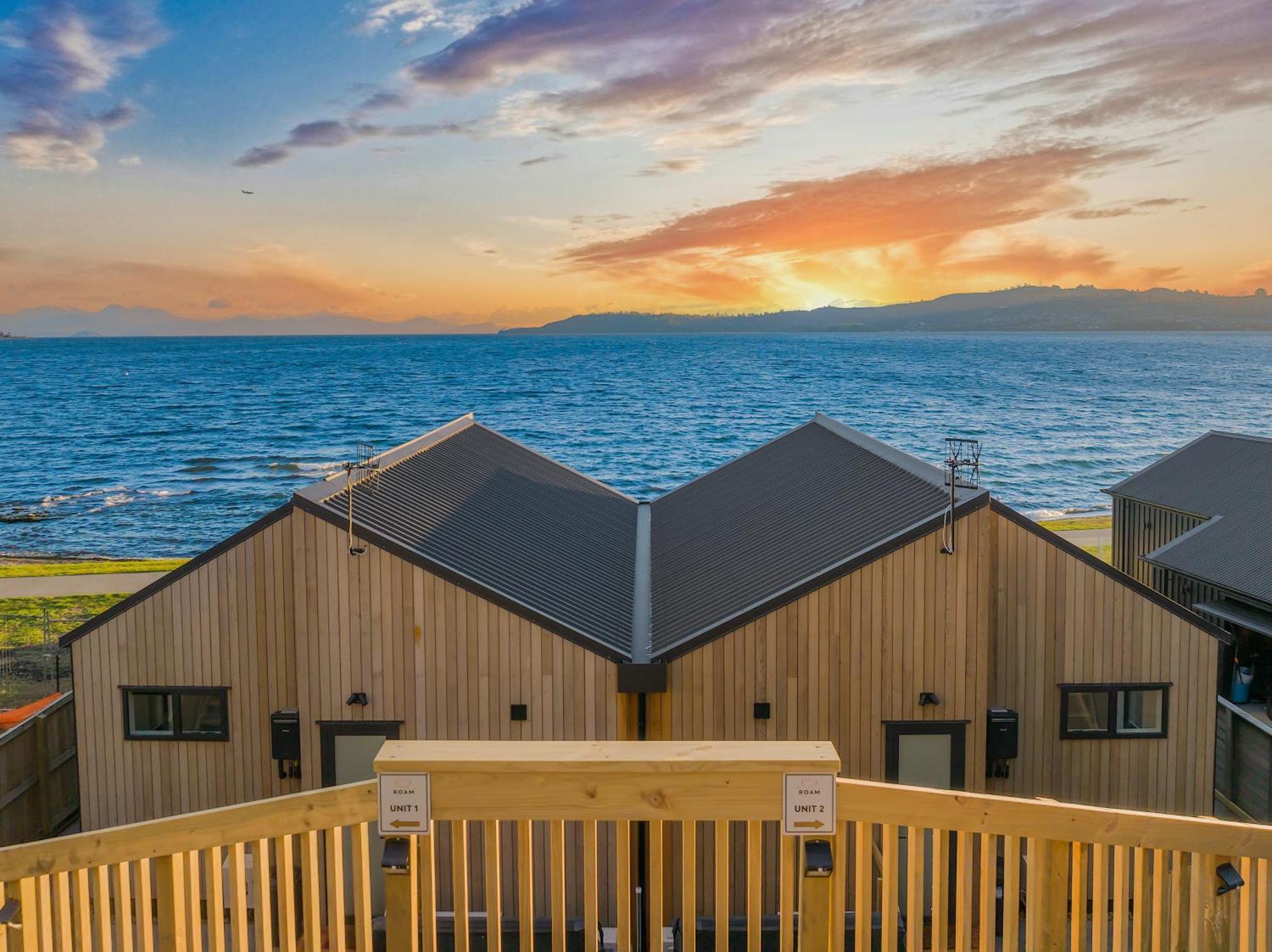 Absolute Lakefront House Lago Lago Taupo Exterior foto